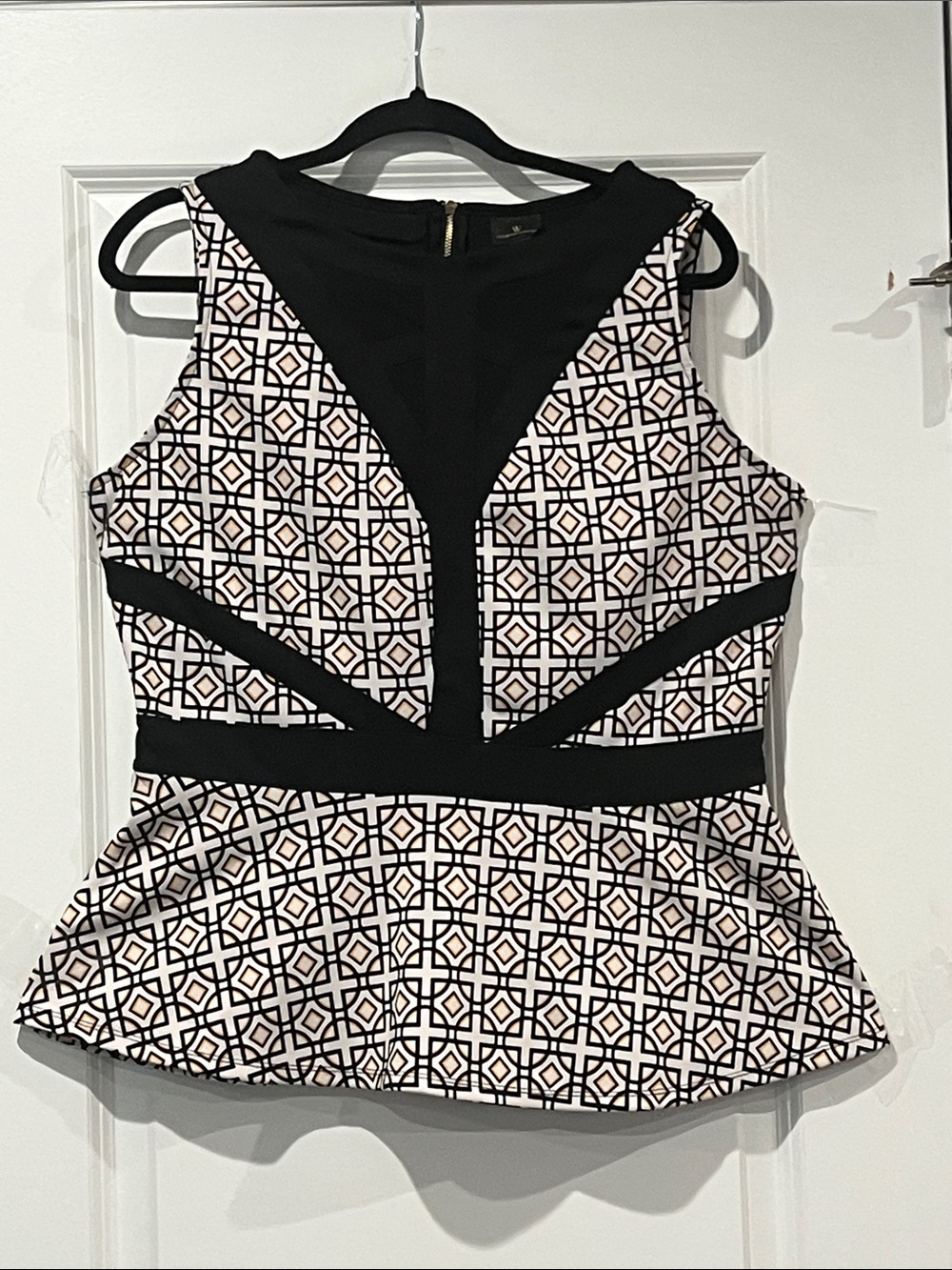 Worthington Black and White Geometric Peplum Blouse